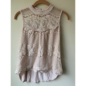 xhilaration lace cream tank
